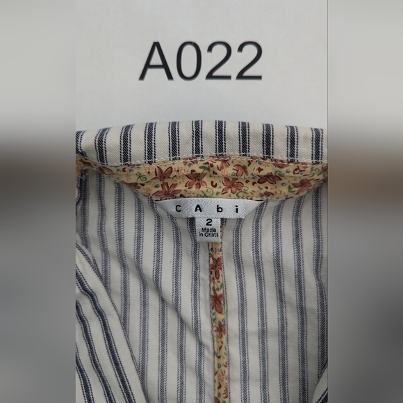 CAbi Woman's Jacket Dize 2 - Picture 11 of 11